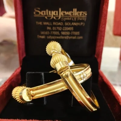 BEAUTIFUL 22CT 916 HUID HALLMARK GOLD BANGLES WITH UNIQUE DESIGN | KA315