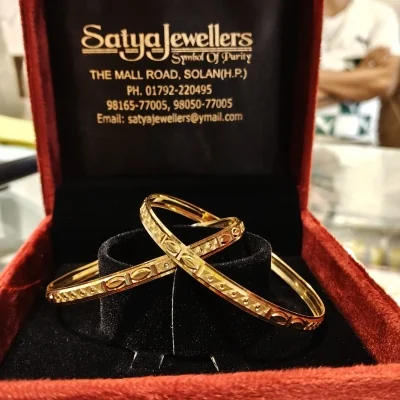 BEAUTIFUL 22CT 916 HUID HALLMARK GOLD BANGLES WITH LOVELY DESIGN | BNG57