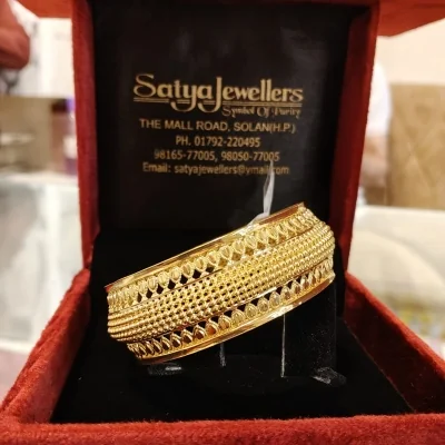 BEAUTIFUL 22CT 916 HUID HALLMARK GOLD BANGLE WITH LOVELY DESUGN | ZKA23 BEAUTIFUL 22CT 916 HUID HALLMARK GOLD BANGLE WITH LOVELY DESUGN | ZKA23