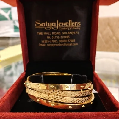 BEAUTIFUL 22CT 916 HUID HALLMARK GOLD BANGLES WITH UNIQUE DESIGN | KA530