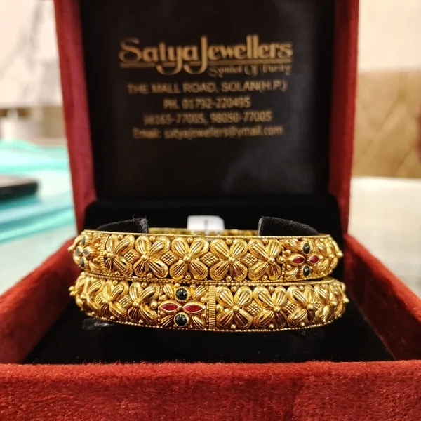 BEAUTIFUL 22CT 916 HUID HALLMARK GOLD BANGLES WITH UNIQUE DESIGN | KA344