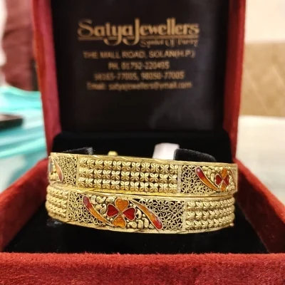 BEAUTIFUL 22CT 916 HUID HALLMARK GOLD BANGLES WITH UNIQUE DESIGN | KA414