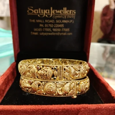 BEAUTIFUL 916HUID HALLMARK GOLD KARA PAIR IN TEMPLE ART | KA464