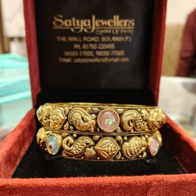 BEAUTIFUL 22CT 916 HUID HALLMARK GOLD KARA PAIR WITH LOVELY UNIQUE STONES IN BEAUTIFUL COLOURS | KA201