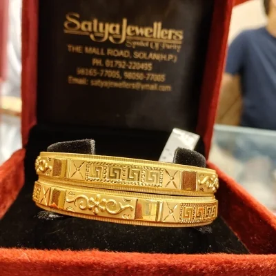 BEAUTIFUL 22CT 916 HUID HALLMARK GOLD KARA PAIR WITH LOVELY DESING | ZKA35