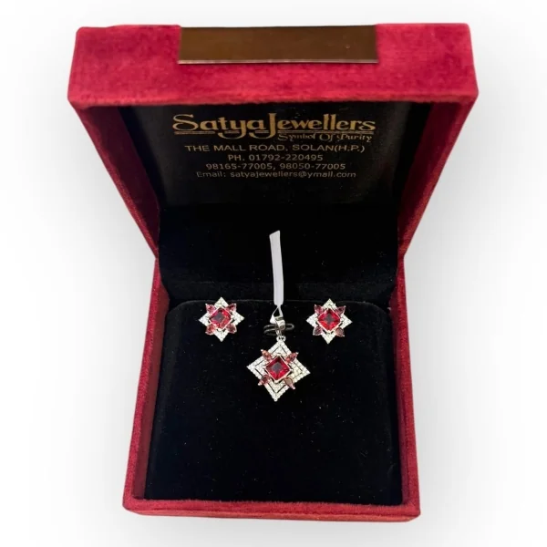 BEAUTIFUL STERLING SILVER PENDENT SET WITH RED STONE | SPS73