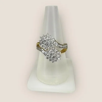 WHERE TRUE LOVE MEETS TIMELESS CRAFTSMANSHIP BEAUTIFUL LADIES DIAMOND RING IN FLOWER DESIGN | DLR10