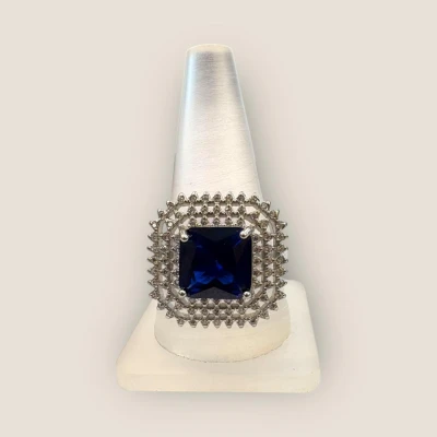 BEAUTIFUL STERLING SILVER LADIES RING WITH BLUE STONE & ZIRICONS | SLR456 BEAUTIFUL STERLING SILVER LADIES RING WITH BLUE STONE & ZIRICONS | SLR456