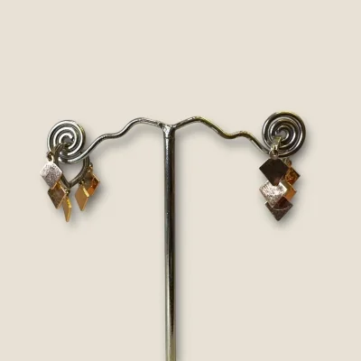BEAUTIFUL STERLING SILVER GIRLISH EARINGS | STP16
