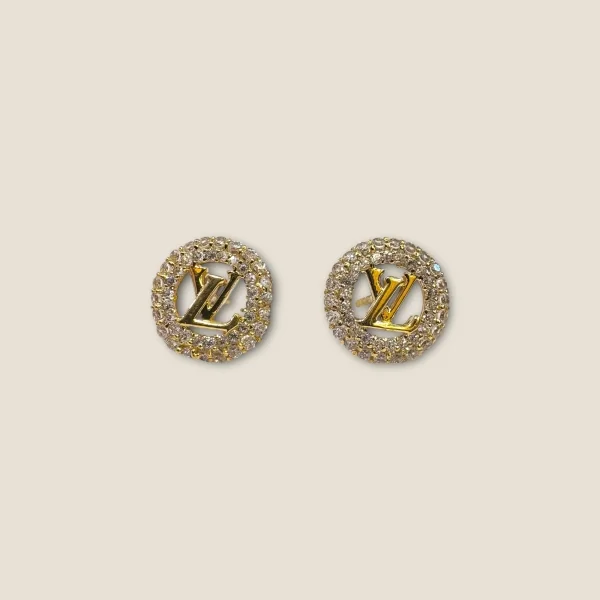 BEAUTIFUL GOLD STUDS IN UNIQUE DESIGN | FS5
