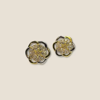 18K Gold Flower Design Female Studs | 1.320 GM | Screw Closure - FS6