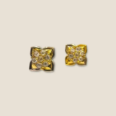BEAUTIFUL GOLD FEMALE STUDS IN FLOWER DESIGN | FS10 BEAUTIFUL GOLD FEMALE STUDS IN FLOWER DESIGN | FS10