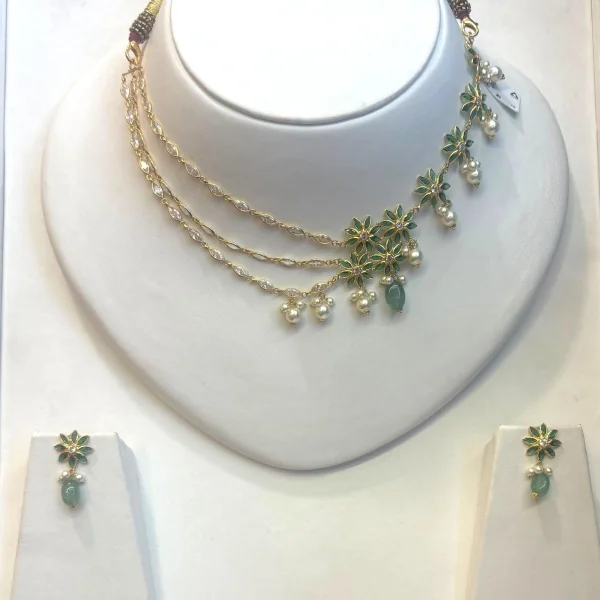 BEAUTIFUL STONE JEWELLERY SET WITH UNIQUE DESIGN & LOVELY STONES | STJ21
