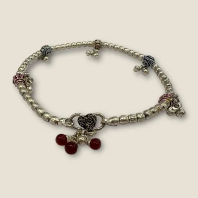 Stunning Silver Payal with Lovely Design | Spy26