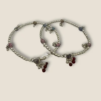 Stunning Silver Payal with Lovely Design | Spy26 Stunning Silver Payal with Lovely Design | Spy26