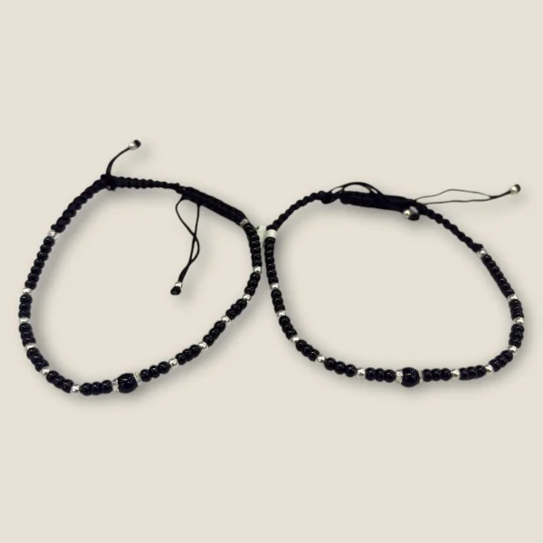 BEAUTIFUL SILVER GIRLISH BEADED ANKLETS WITH LOVELY DESGIN | SPY229