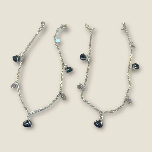 BEAUTIFUL SILVER GIRLISH ANKLETS WITH LOVELY DESIGN | SPY389