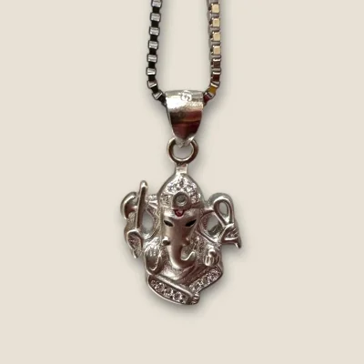 BEAUTIFUL STERLING SILVER GIRLISH NECKLACE WITH LORD GNESHA PENDENT | SC338