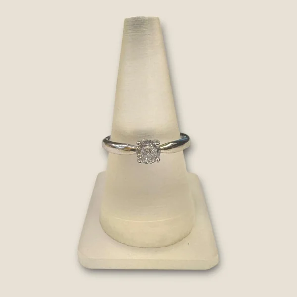 BEAUTIFUL STERLING SILVER GIRLISH RING WITH ZIRCONS | SLR619