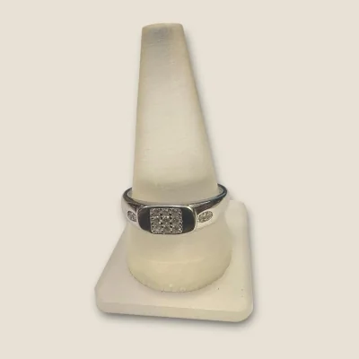 925 STERLING SILVER MEN'S RING WITH LOVELY DESIGN & ZIRCONS | SGR254 925 STERLING SILVER MEN'S RING WITH LOVELY DESIGN & ZIRCONS | SGR254