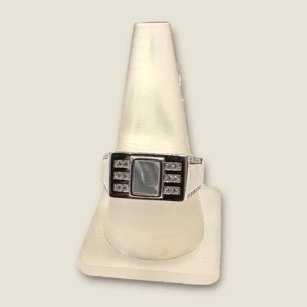 925 STERLING SILVER MEN'S RING WITH BEAUTIFUL DESIGN | SGR272